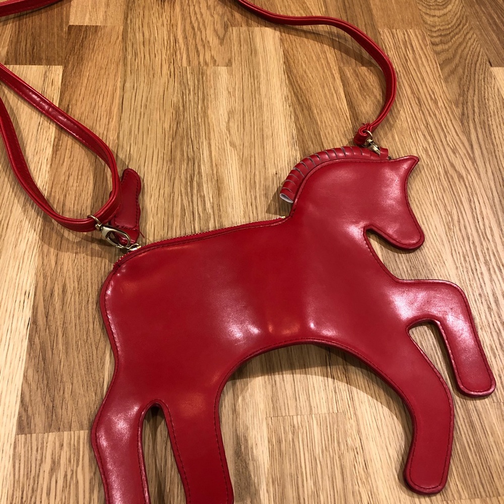 unique red horse bag, faux leather, hilarious